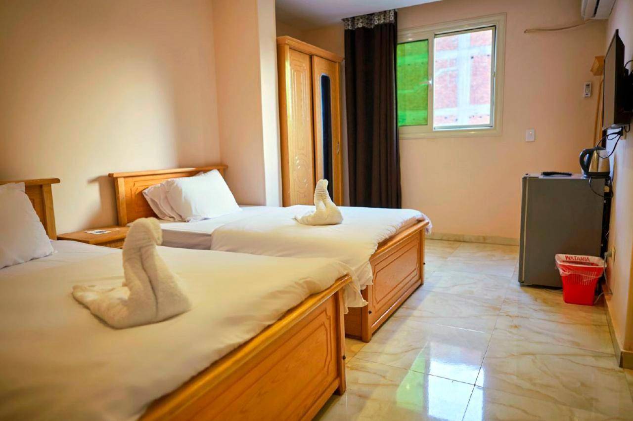 Grand Golden Pyramids View Hotel Kafret el-Gabal Εξωτερικό φωτογραφία