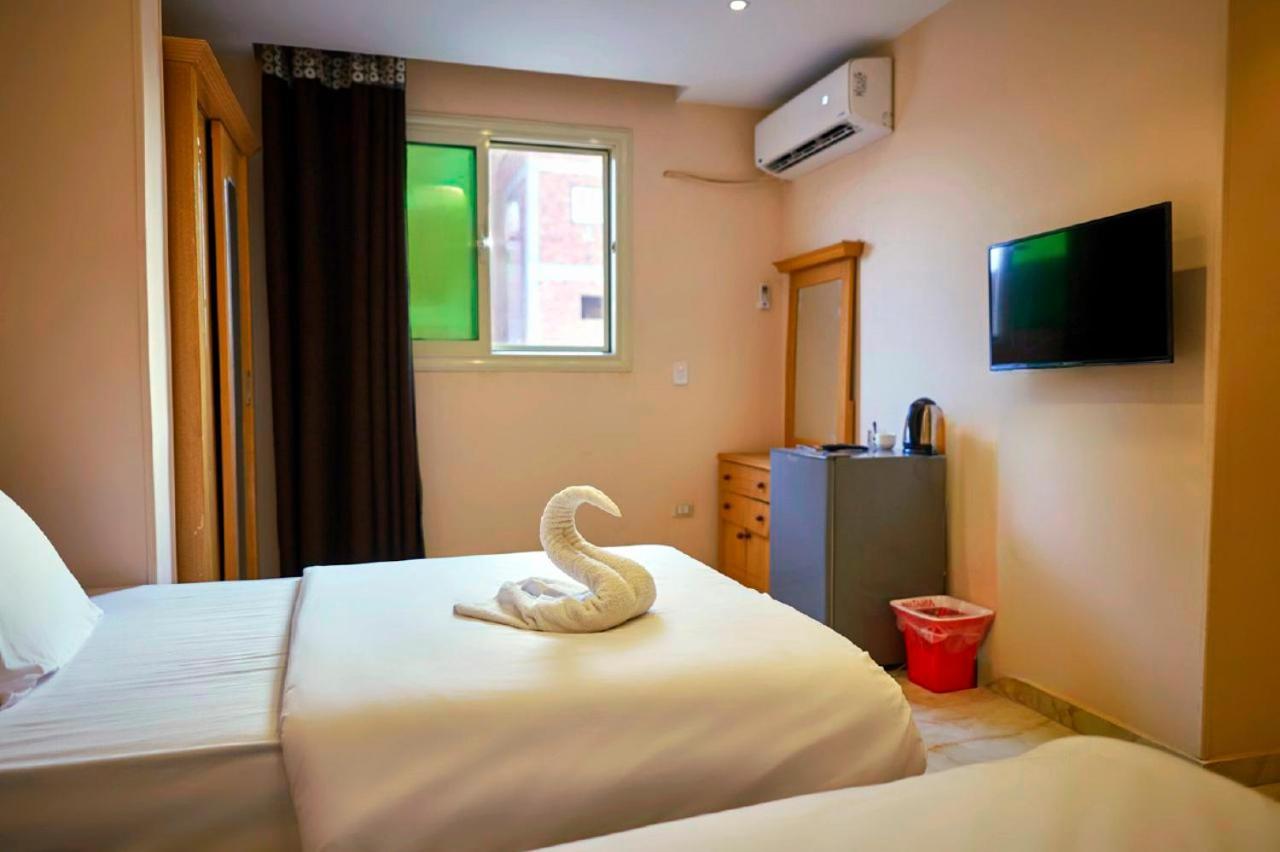 Grand Golden Pyramids View Hotel Kafret el-Gabal Εξωτερικό φωτογραφία