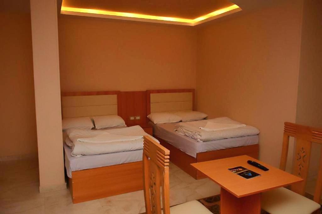 Grand Golden Pyramids View Hotel Kafret el-Gabal Εξωτερικό φωτογραφία