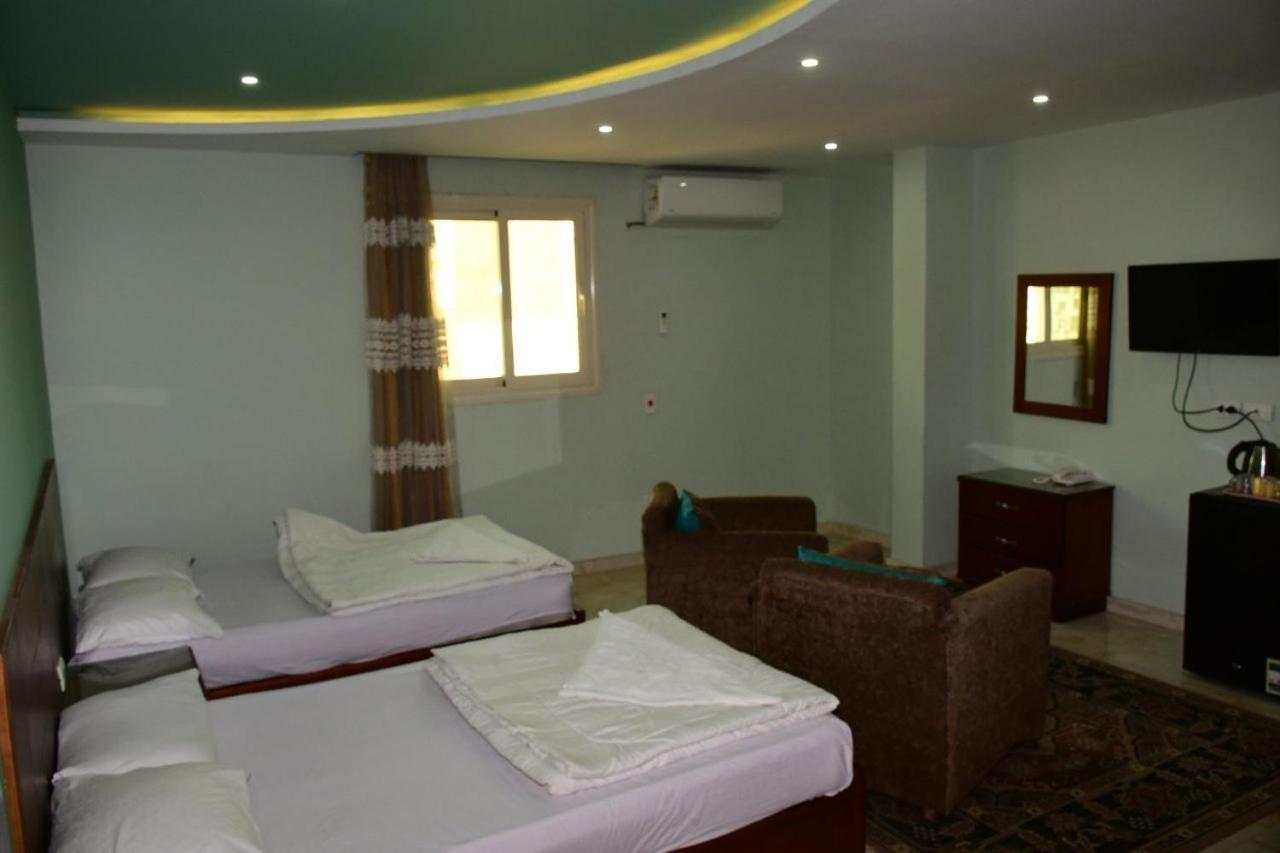 Grand Golden Pyramids View Hotel Kafret el-Gabal Εξωτερικό φωτογραφία